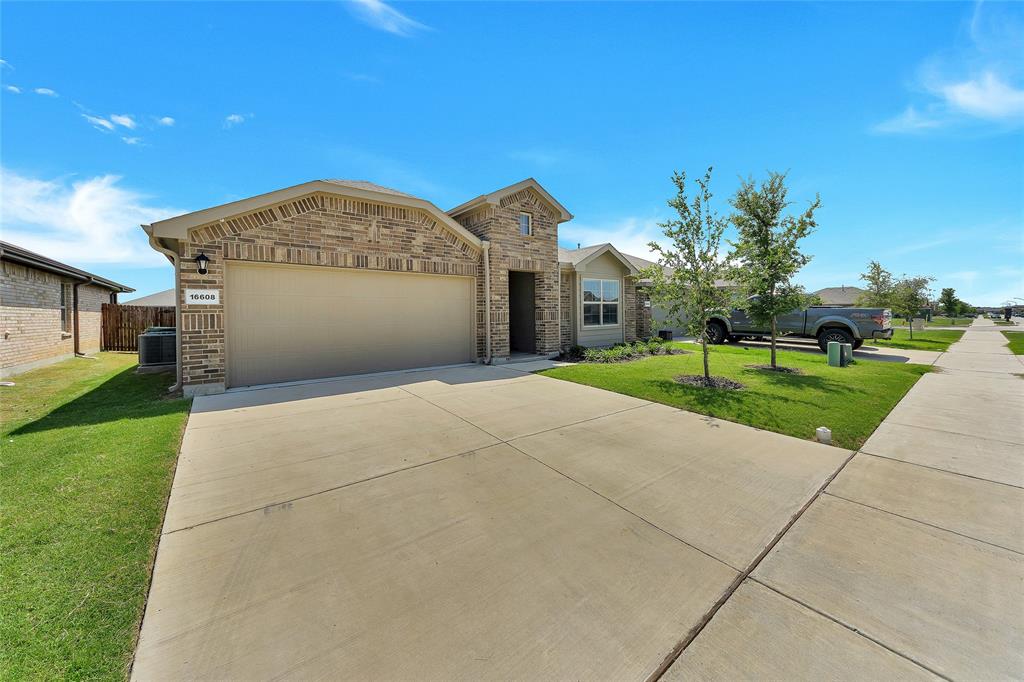 16608 Portage Street