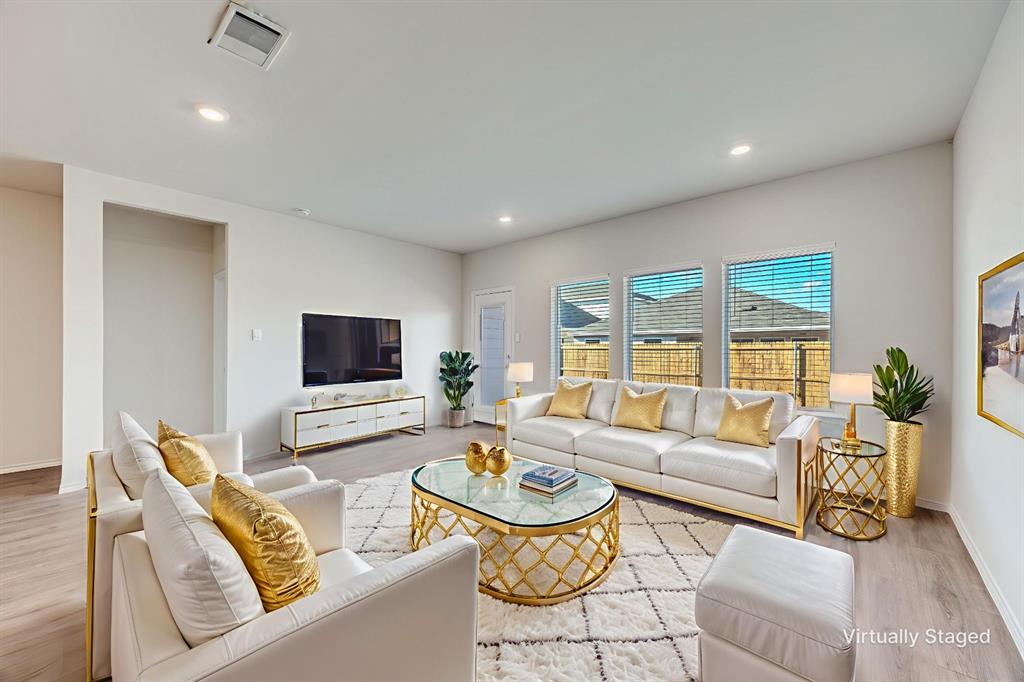 Sweetwater - Residential Lease