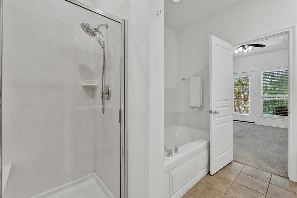 Holland Oaks Condo - Residential