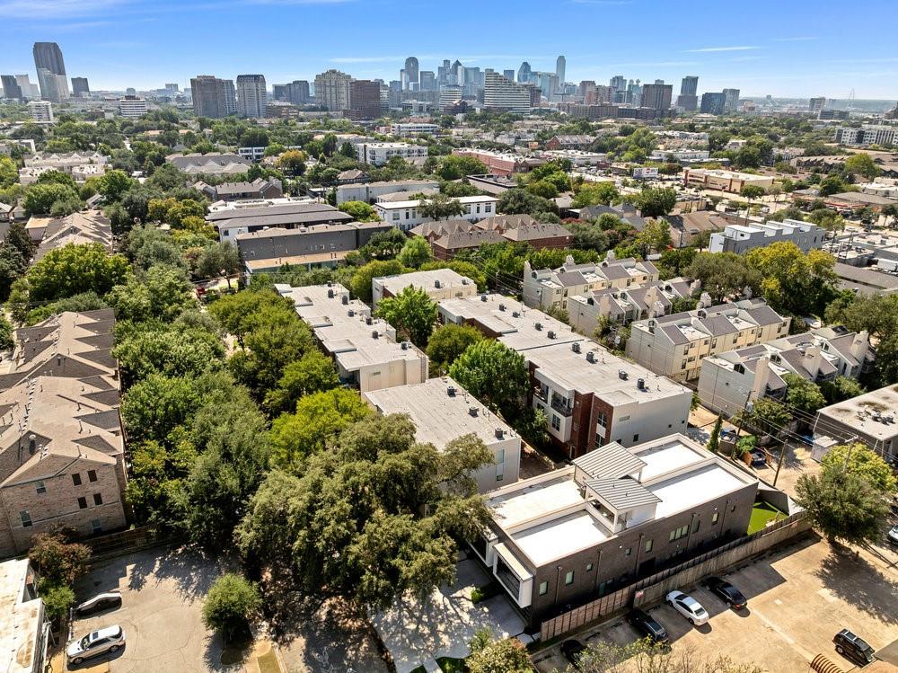 Holland Oaks Condo - Residential