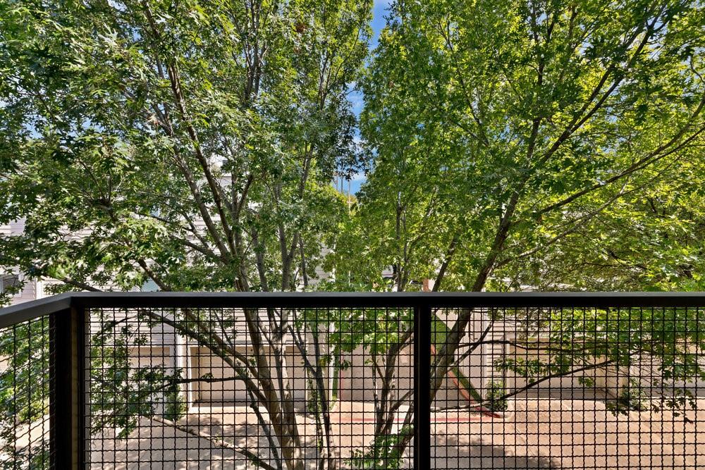 Holland Oaks Condo - Residential