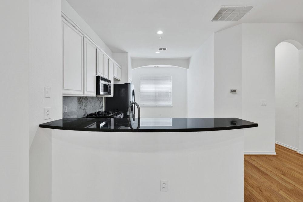 Holland Oaks Condo - Residential