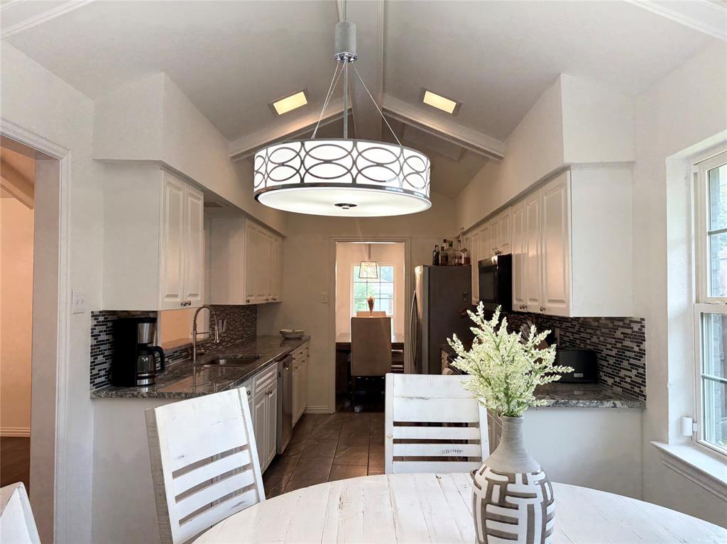 527 Goodwin Drive