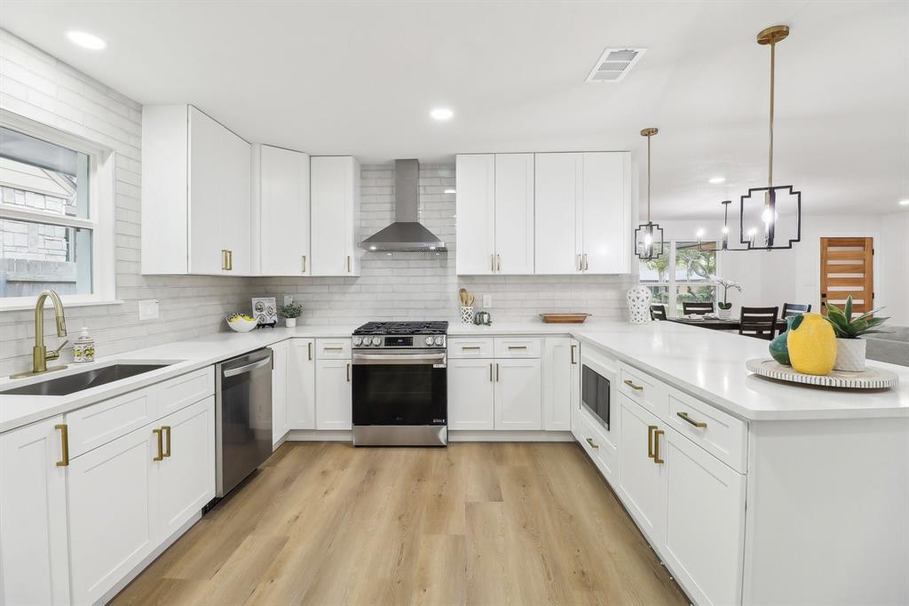 Ridgewood Park Rev - Residential