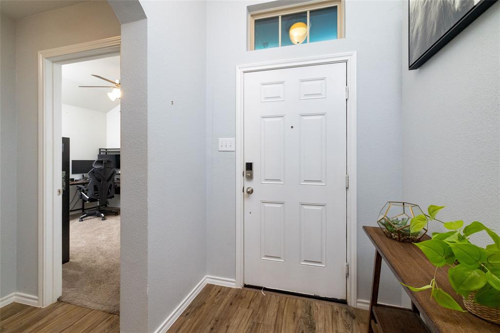 2525 Silver Fox Trail