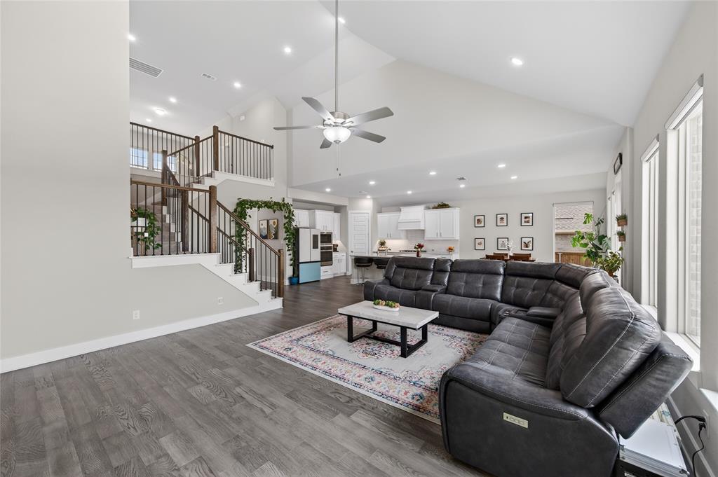 Ventana Ph 5a - Residential