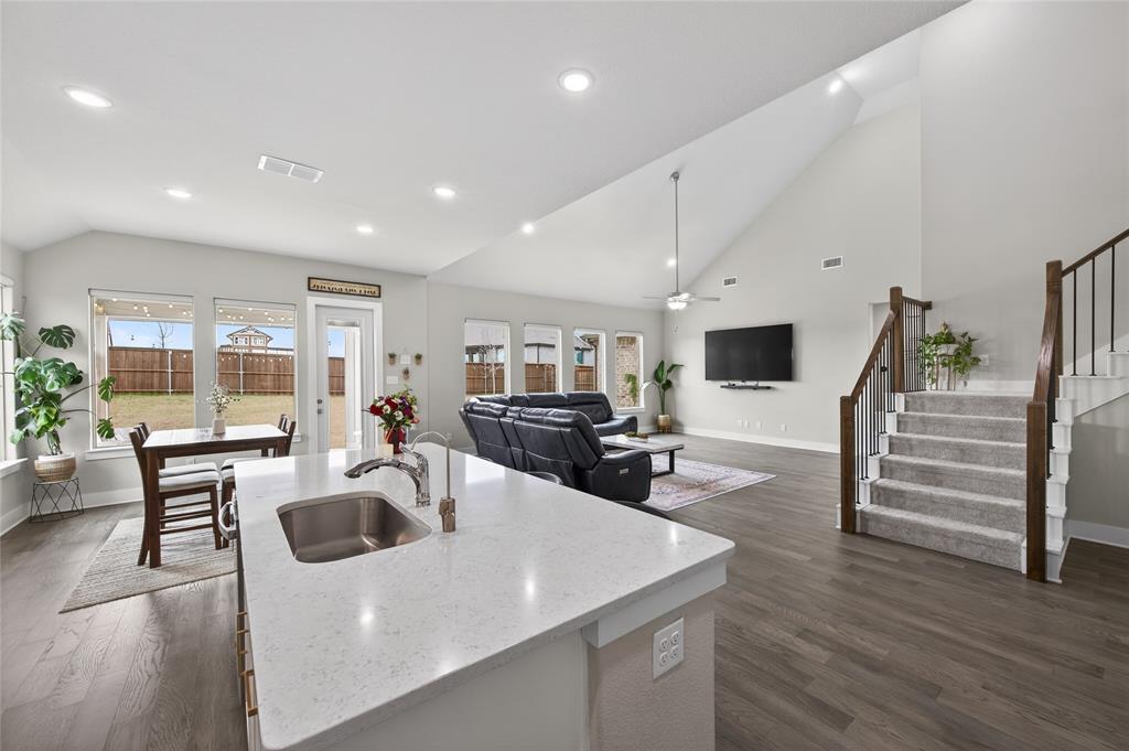 Ventana Ph 5a - Residential