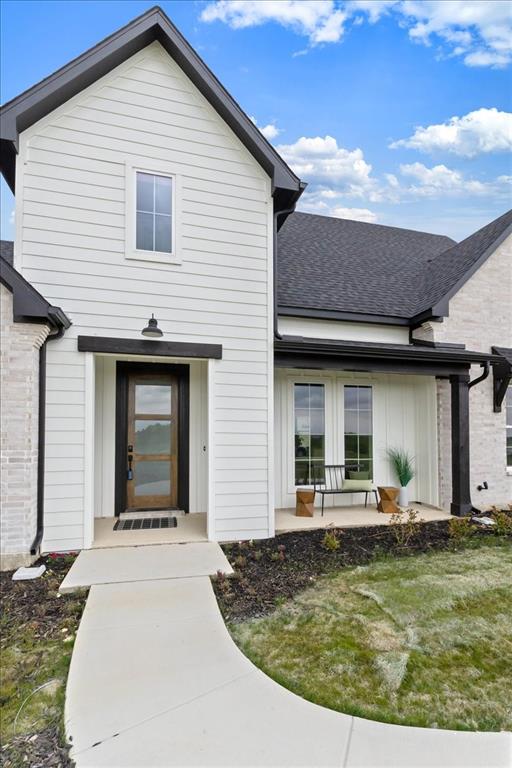 711 Hummingbird Lane