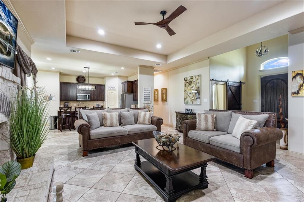9195 County Road 4116