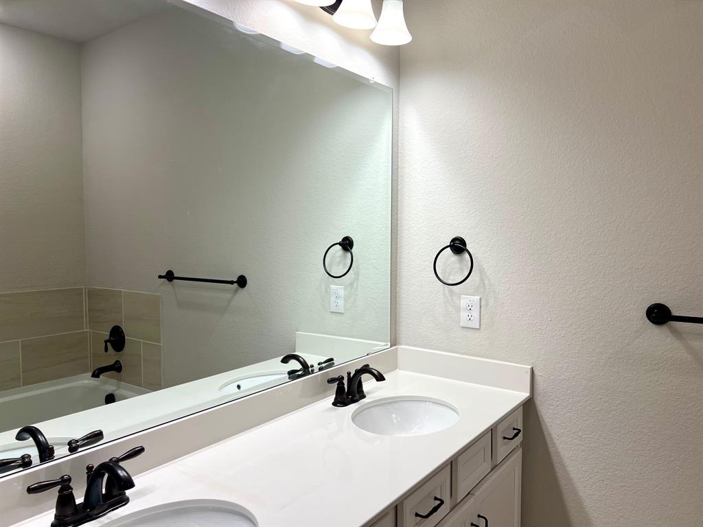 The Shops At Preston - Residential Lease