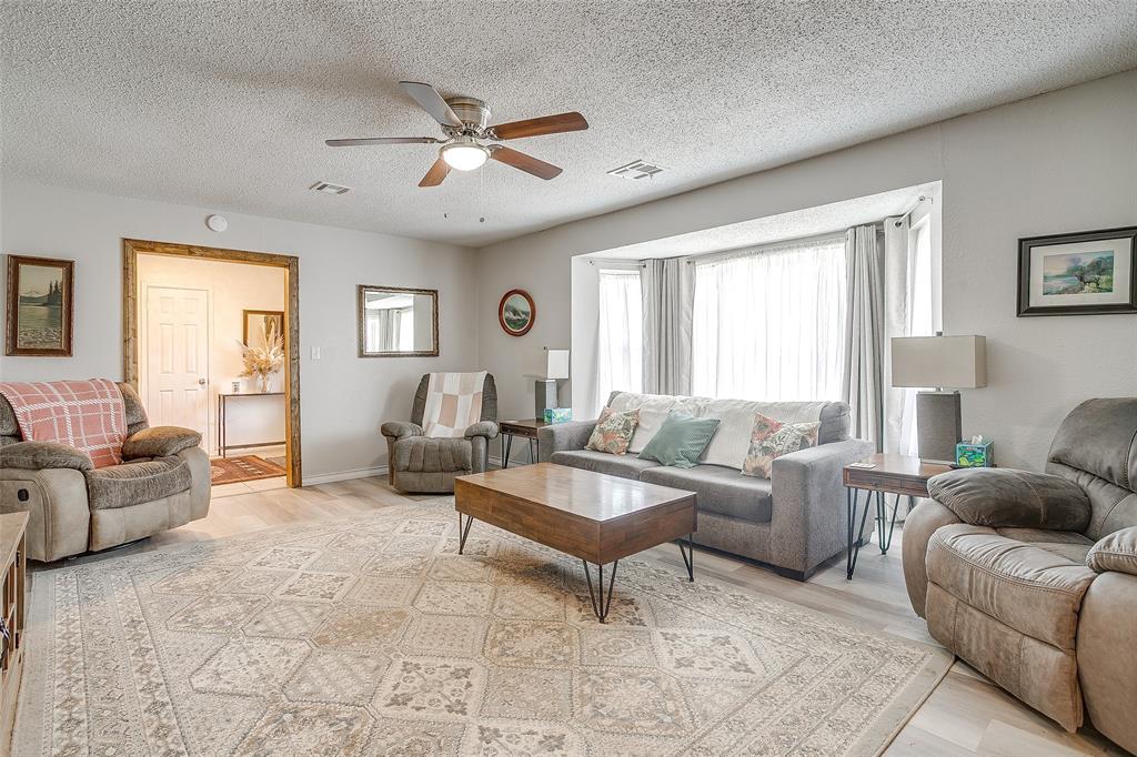 Cherokee Pass - Residential