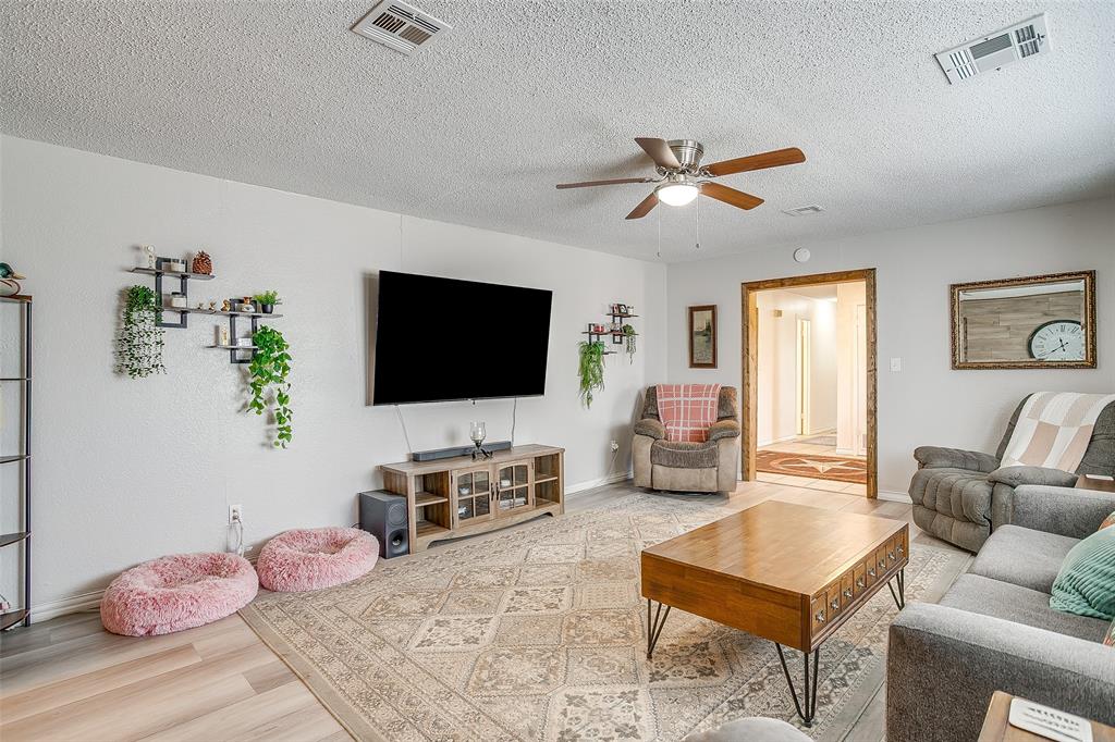 Cherokee Pass - Residential