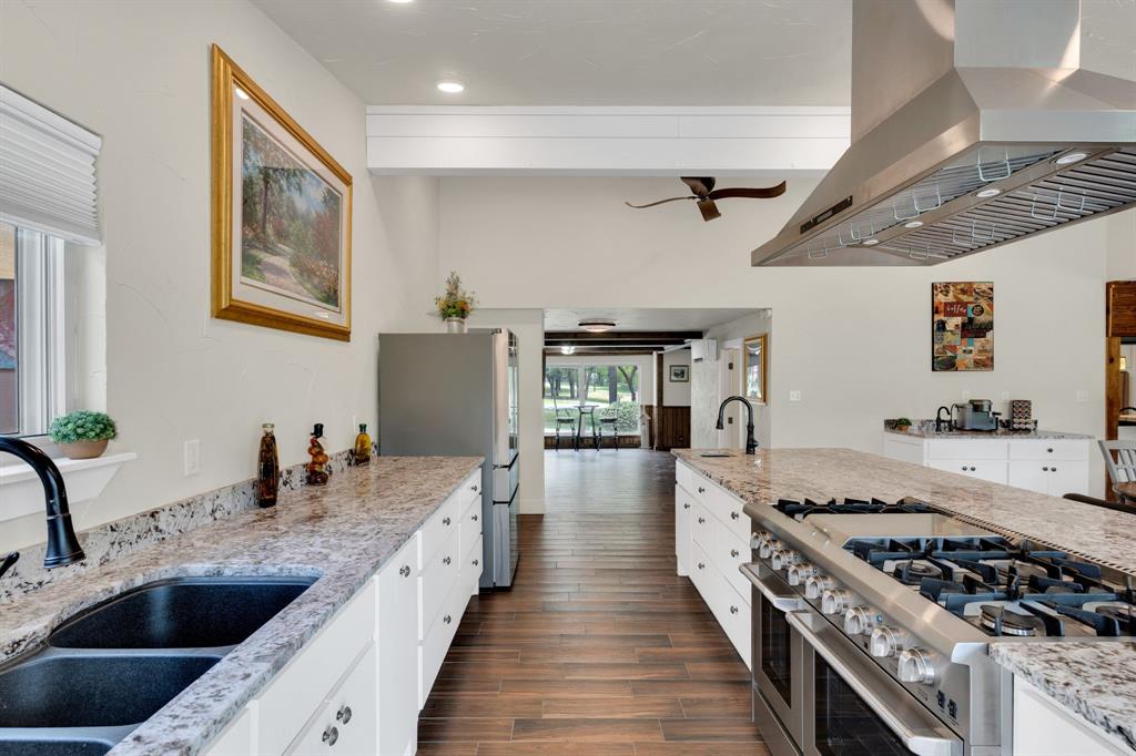 Decordova Bend Estate - Residential