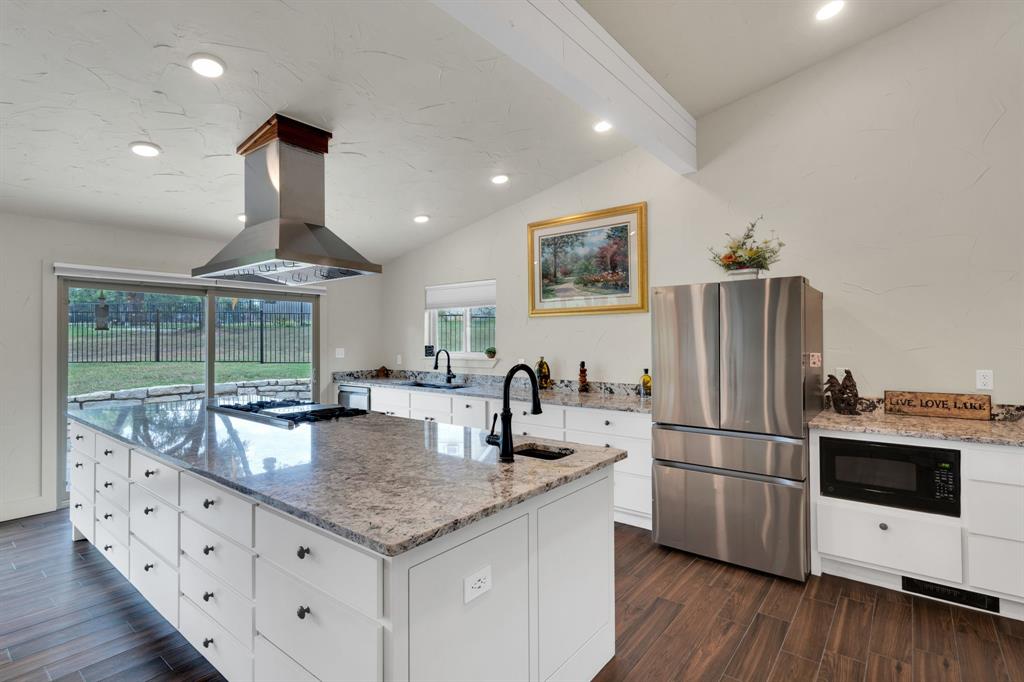 Decordova Bend Estate - Residential