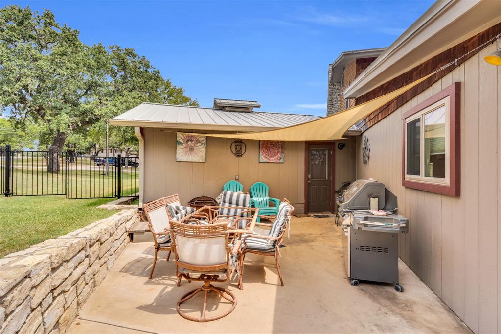 Decordova Bend Estate - Residential