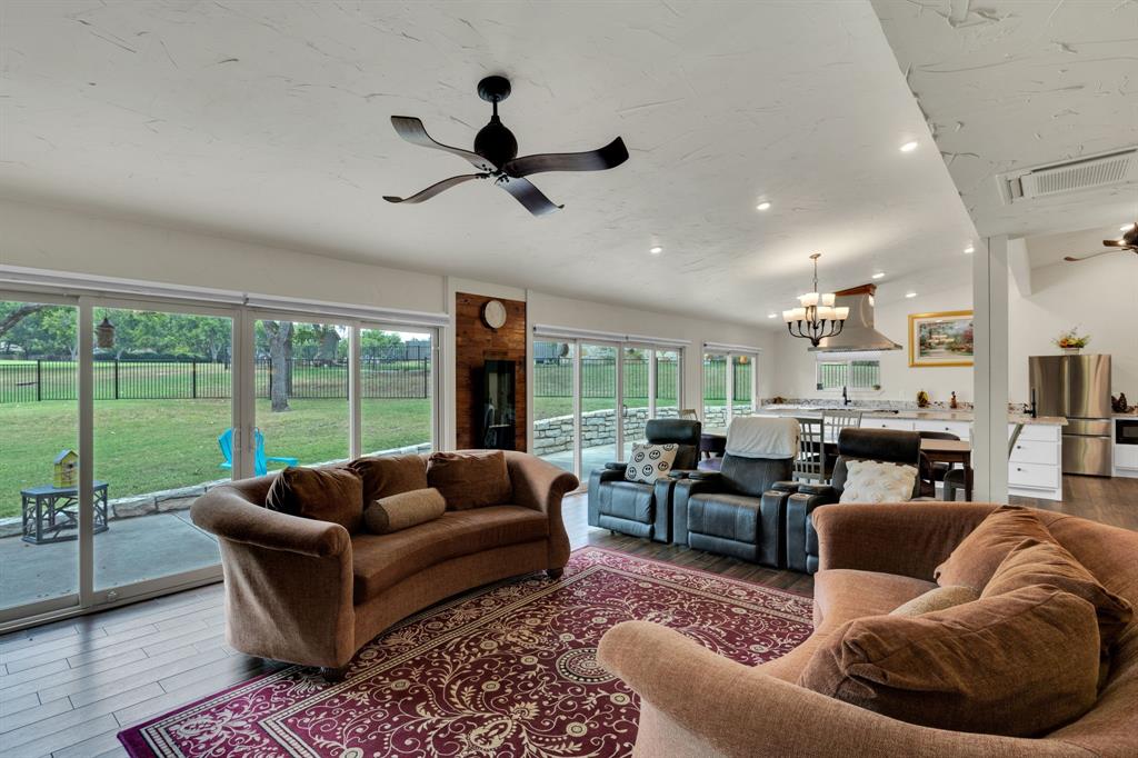 Decordova Bend Estate - Residential