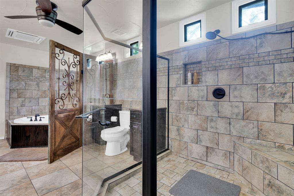 Decordova Bend Estate - Residential