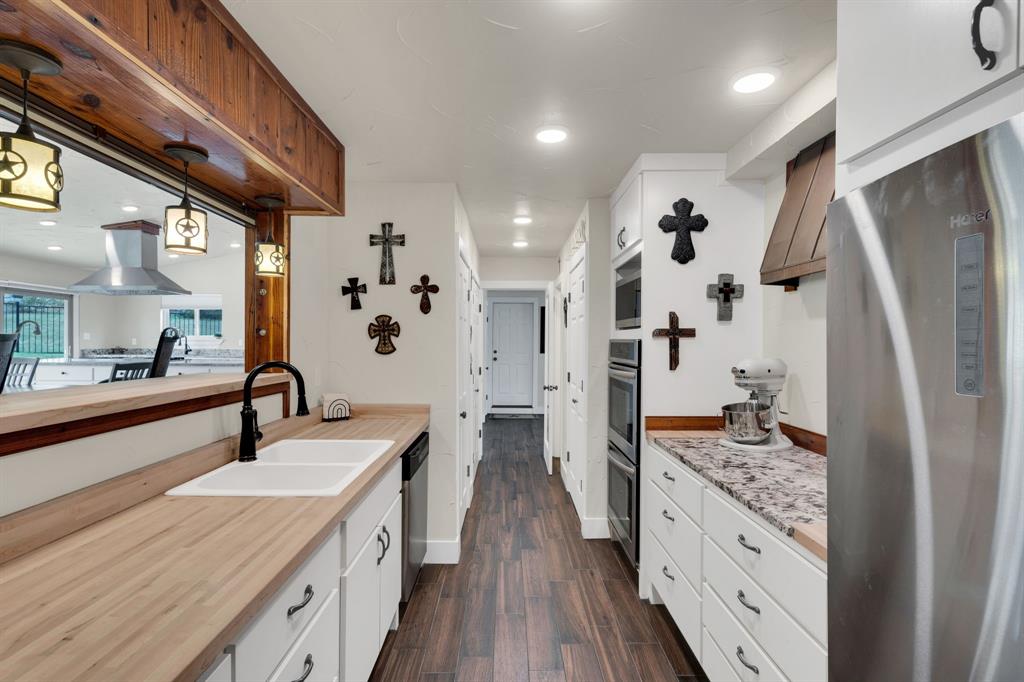 Decordova Bend Estate - Residential