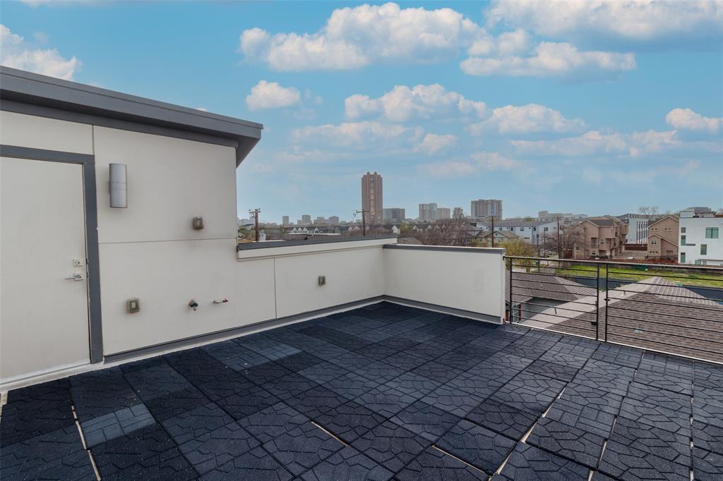 Bergfeld Place - Residential Lease