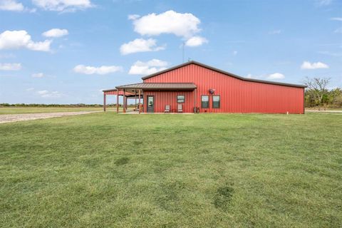 Tiny photo for 445 CR 24200, Roxton, TX 75477 (MLS # 21100775)