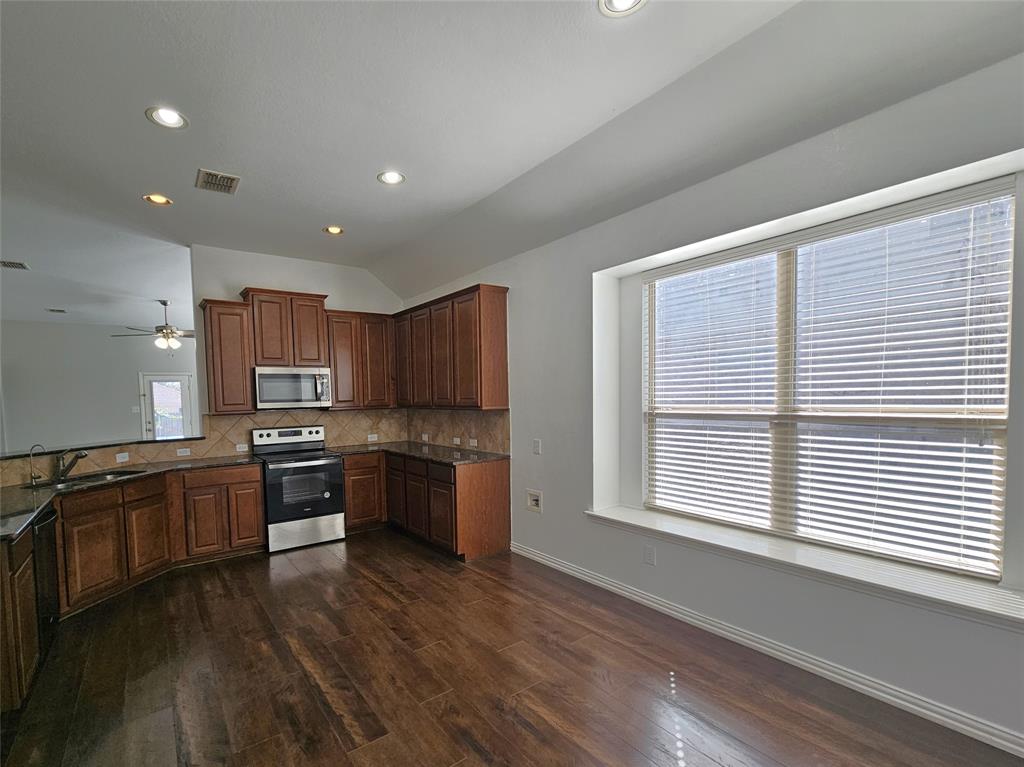 Sendera Ranch - Residential Lease