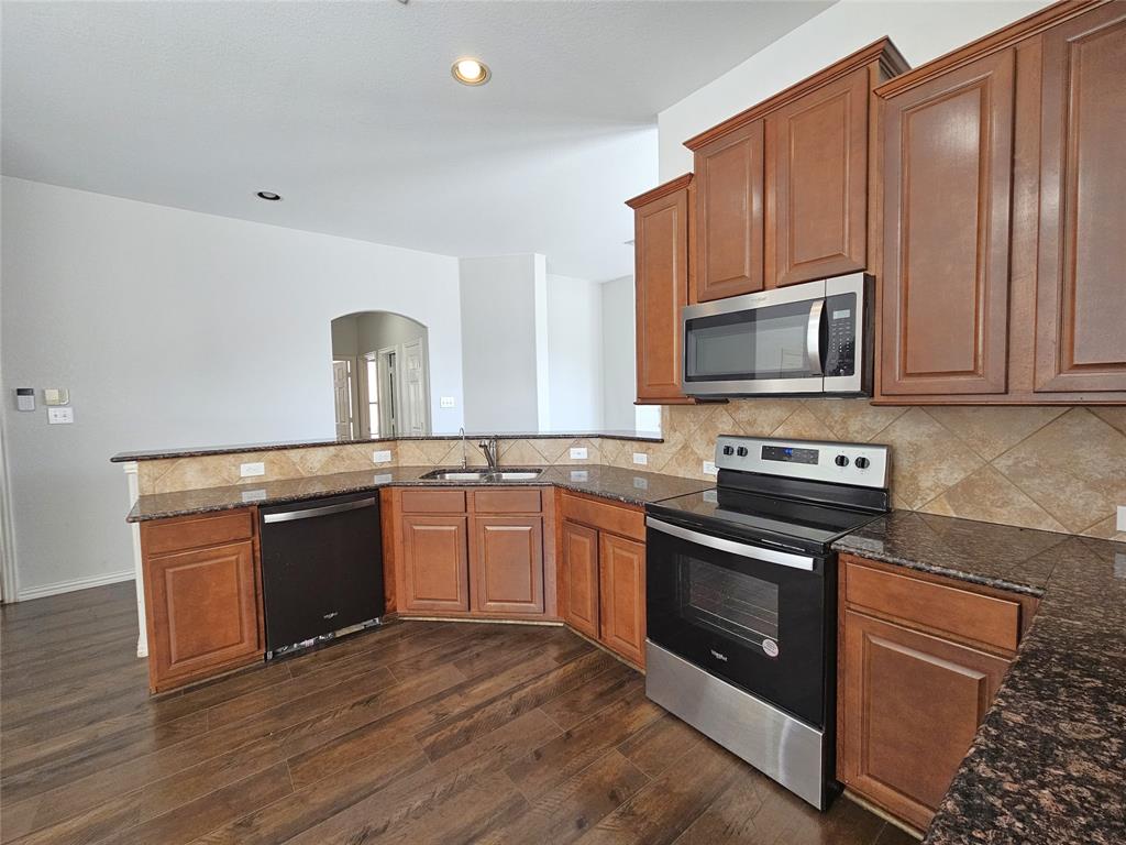 Sendera Ranch - Residential Lease