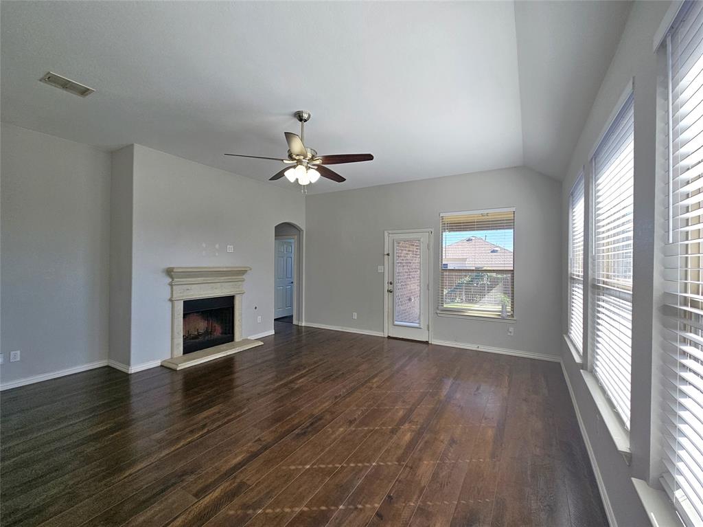 Sendera Ranch - Residential Lease