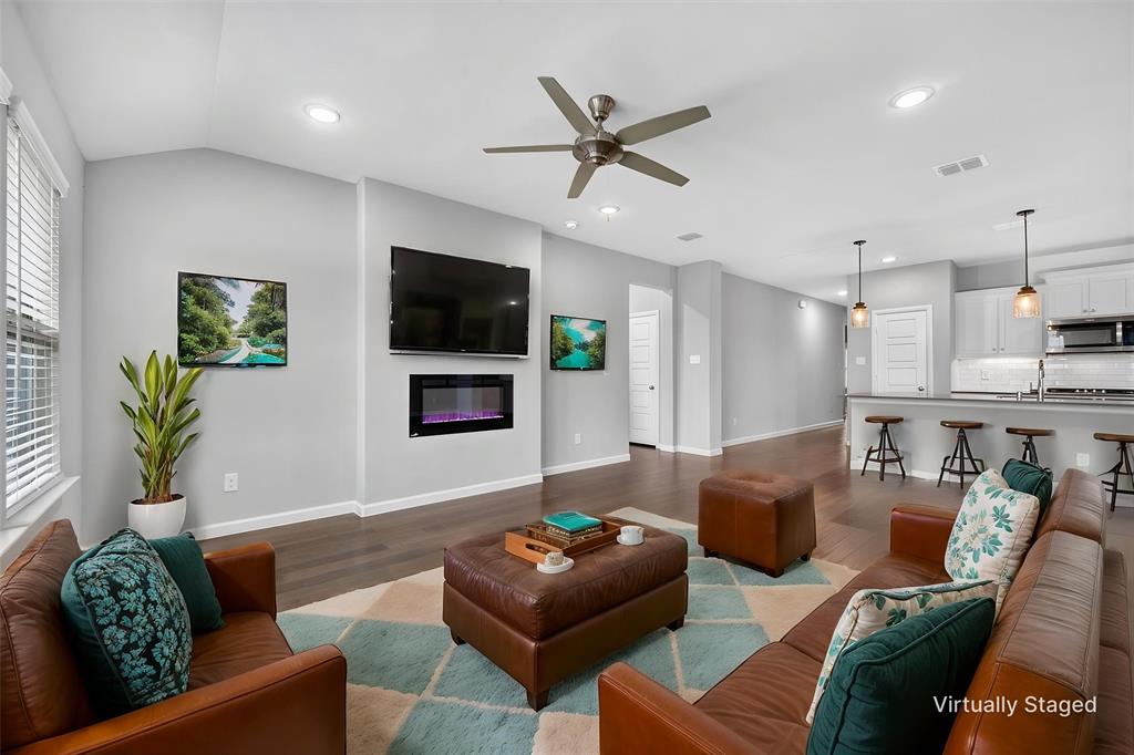 10645 Enchanted Rock Way