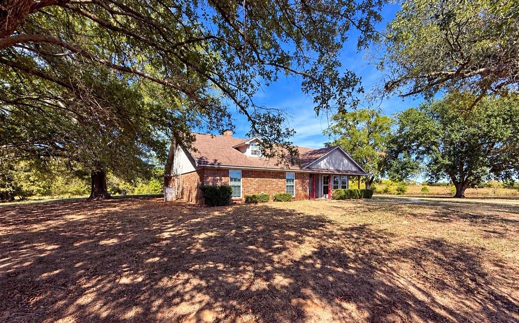 Photo of 2613 County Road 4760, Winnsboro, TX 75494 (MLS # 21420814)