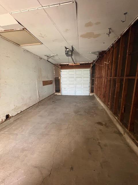 Cloverdale 06 - Residential