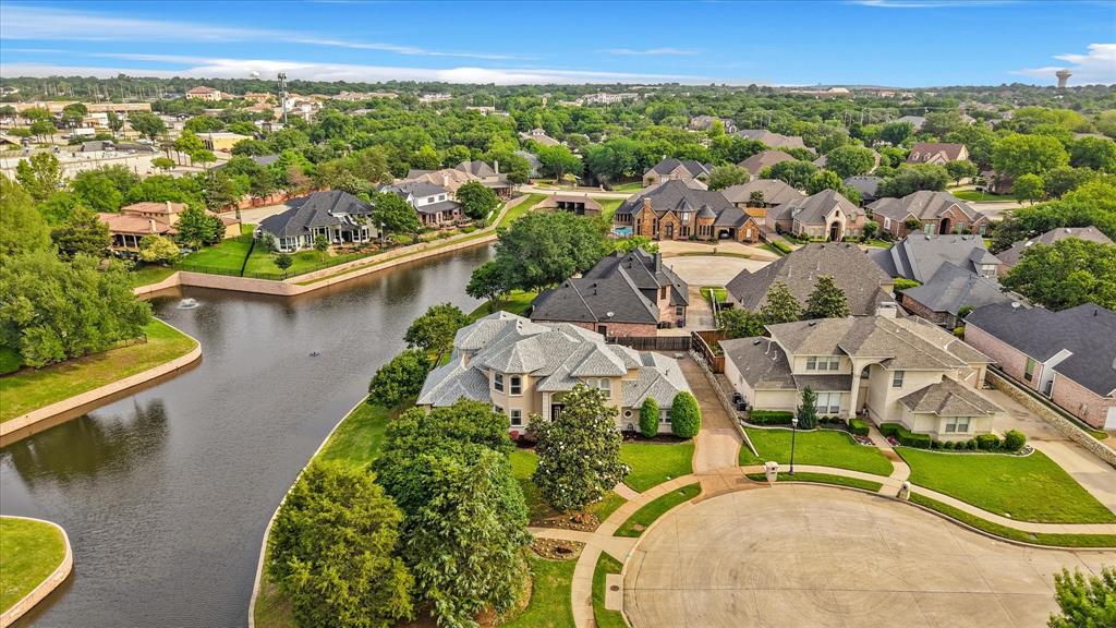 1000 Clear Lake Court