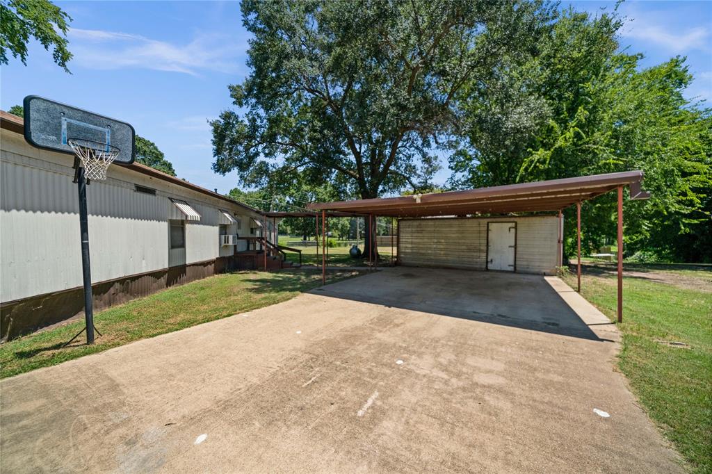 M M Sanchez Sur Oak Harbor - Residential