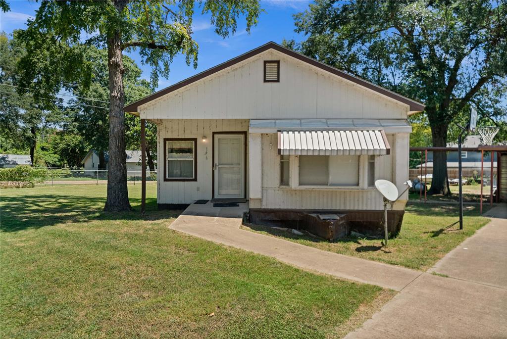 M M Sanchez Sur Oak Harbor - Residential