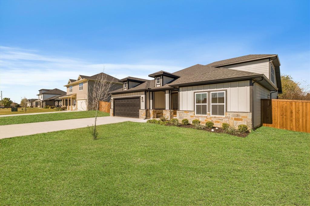 428 Cirrus Circle