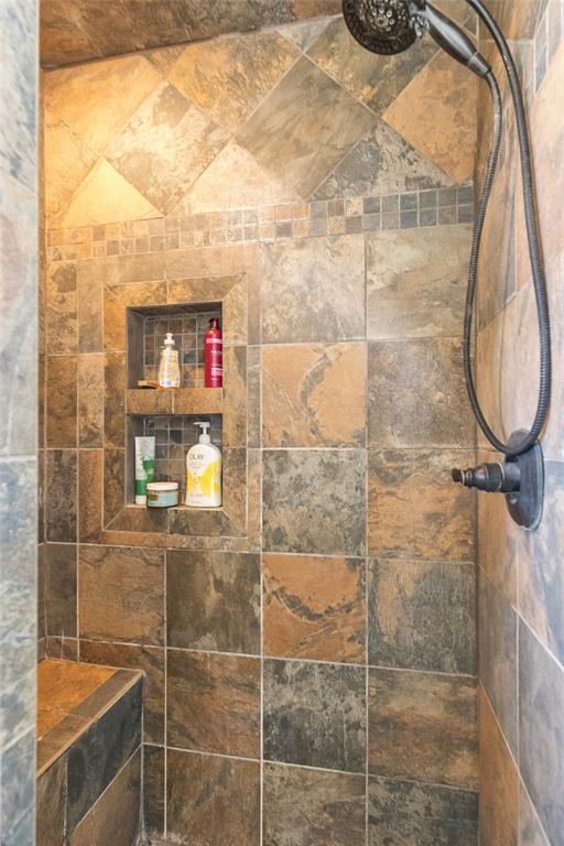 A0418 Sur 104 - Residential