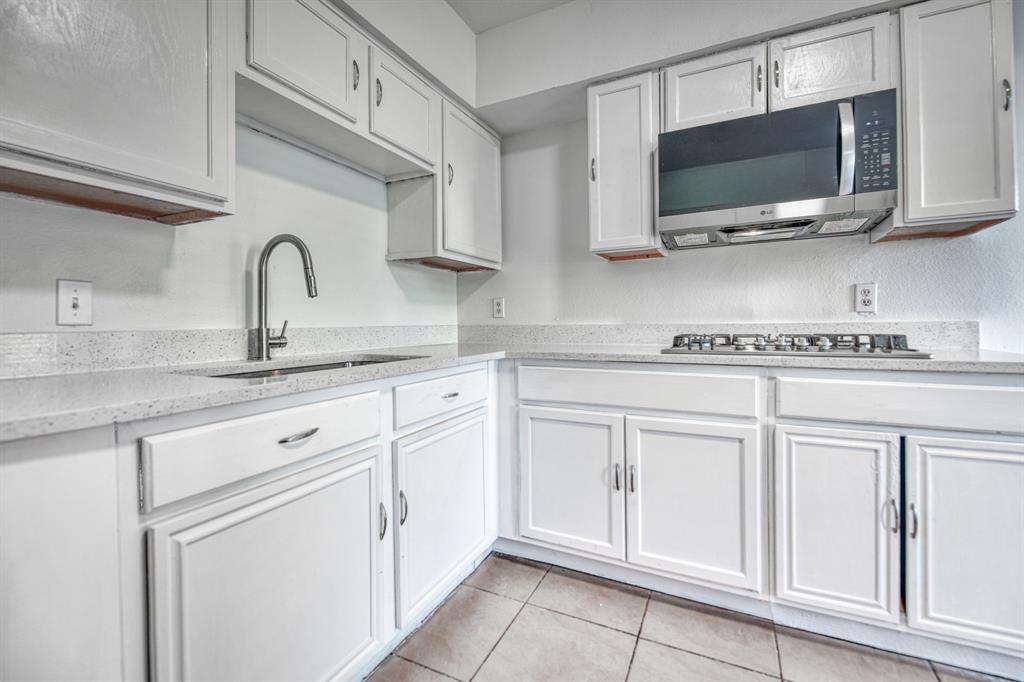 Wynnewood Park 03 - Residential