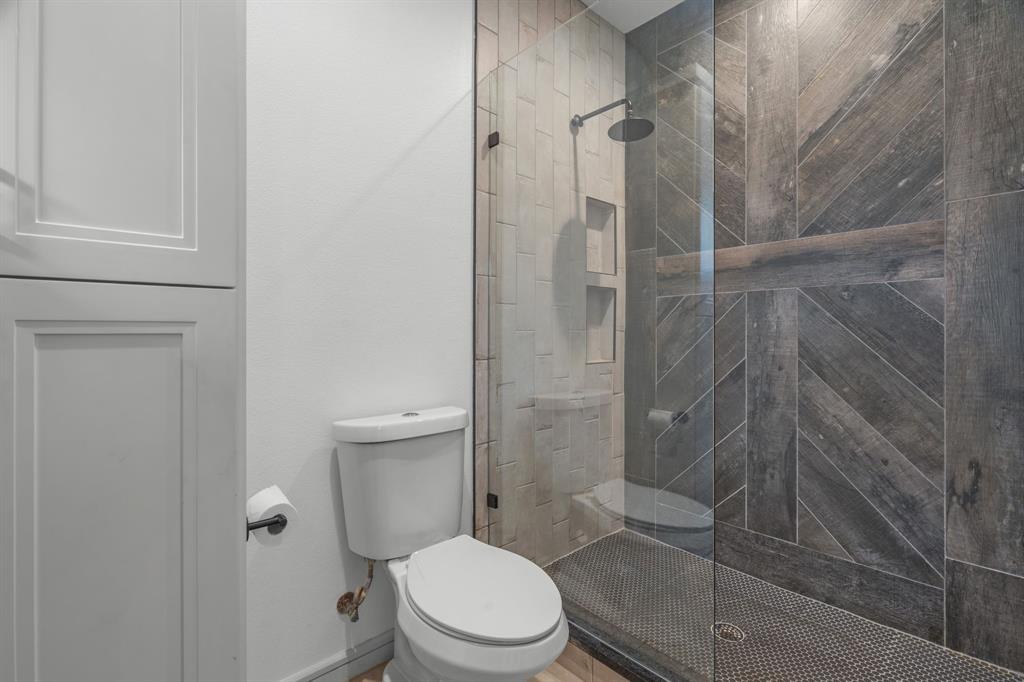 Country Oak Estates - Residential