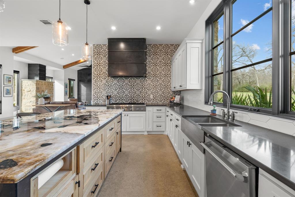 Country Oak Estates - Residential