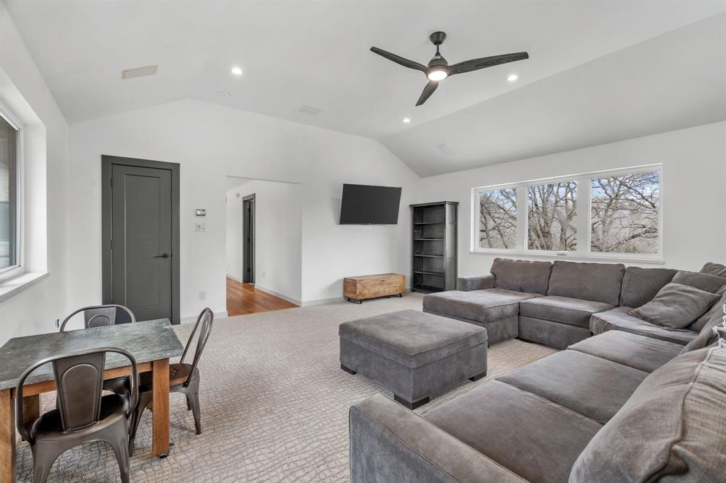 Country Oak Estates - Residential