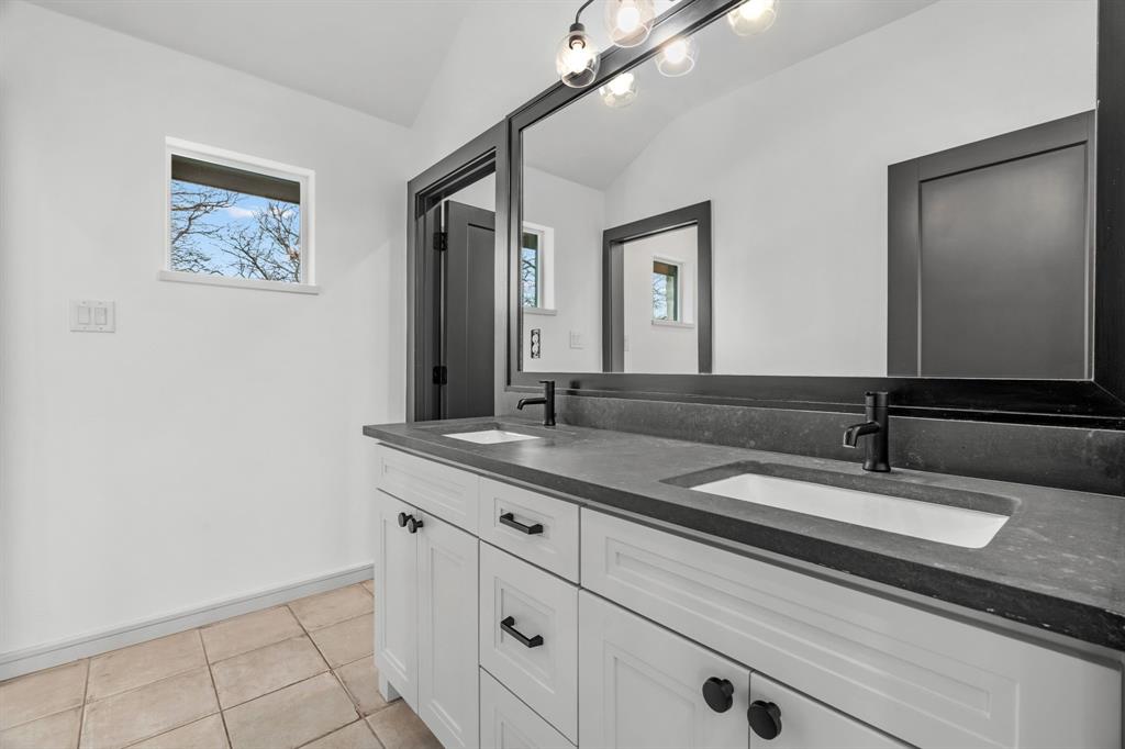 Country Oak Estates - Residential