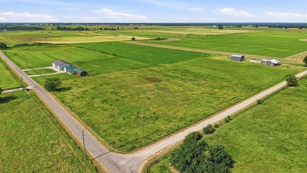 54 DAWKINS RD, WHITESBORO, TX 76273 - Image c6a9ec9d6254dc91c08a70bc764e1401/1935204613