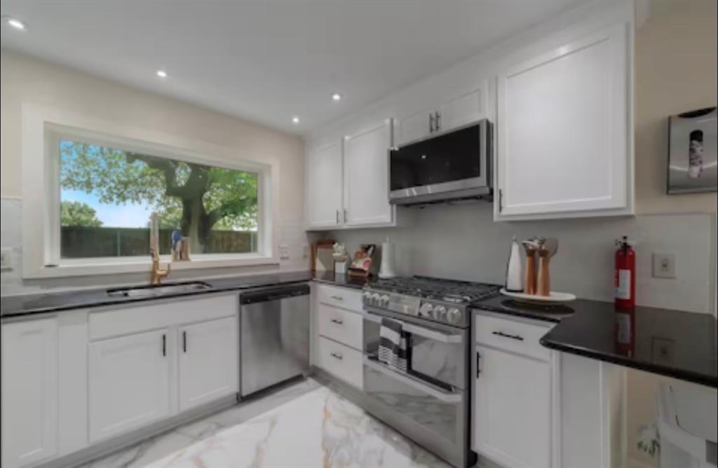 Park Lane North - Residential Lease