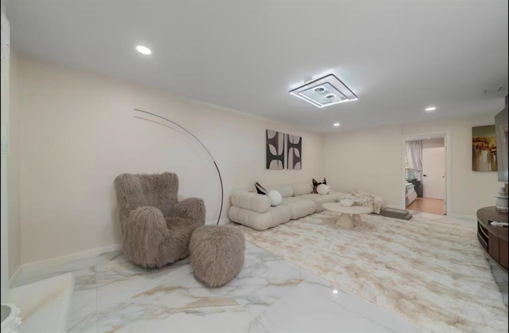 Park Lane North - Residential Lease