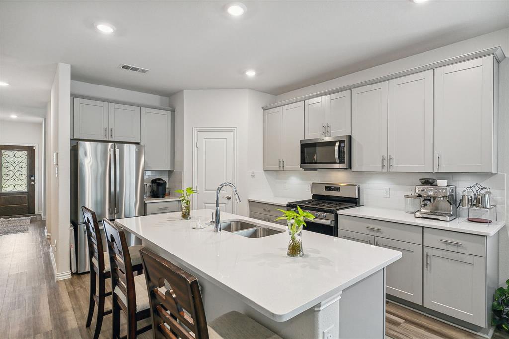 537 Janette Court