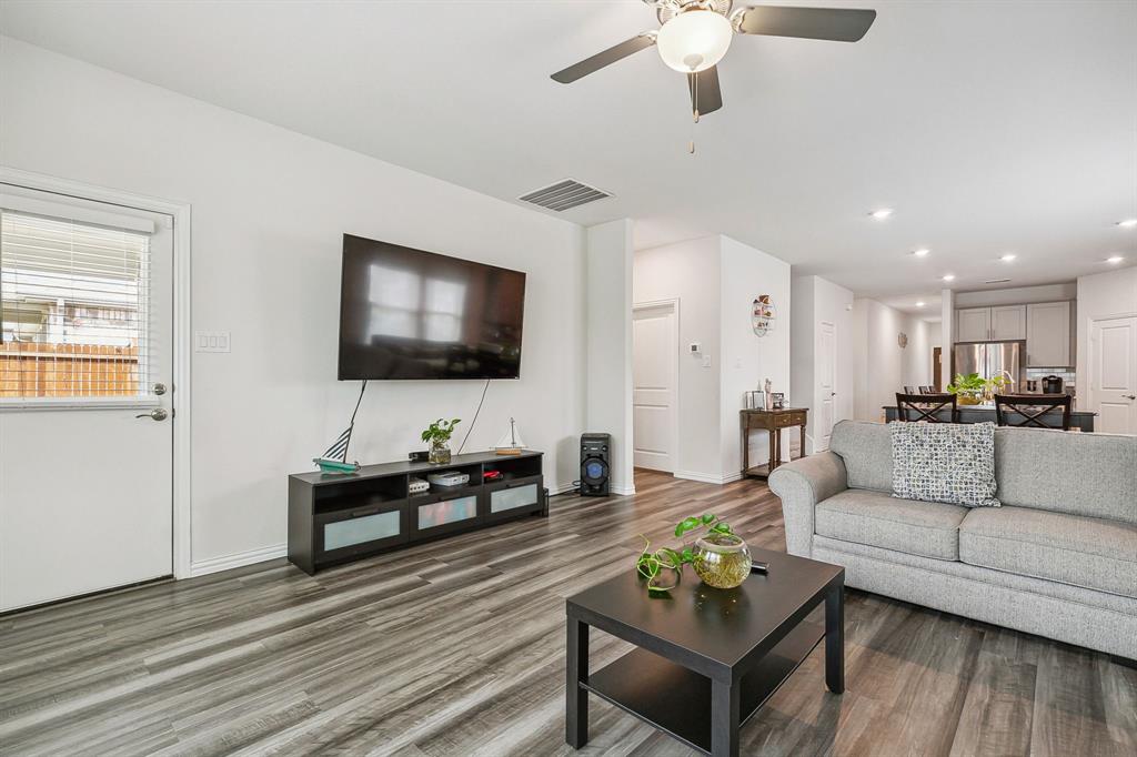 537 Janette Court