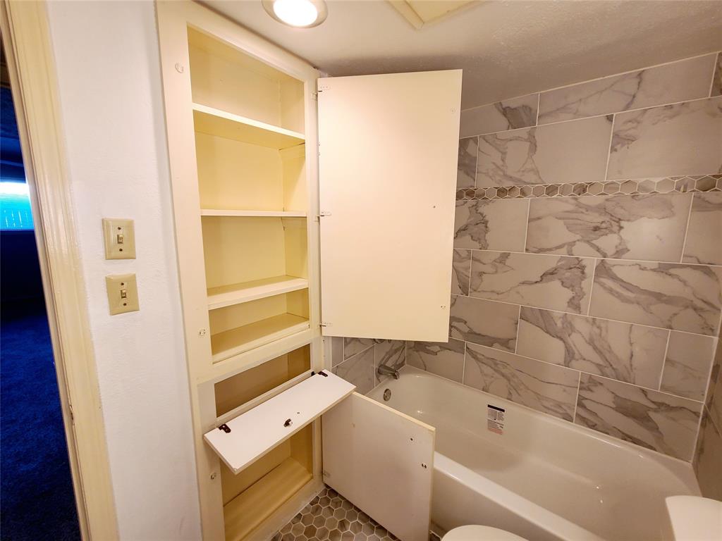 El Camino Real Condo - Residential Lease