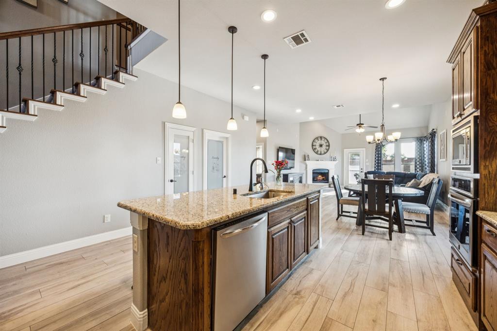 400 Tanner Square