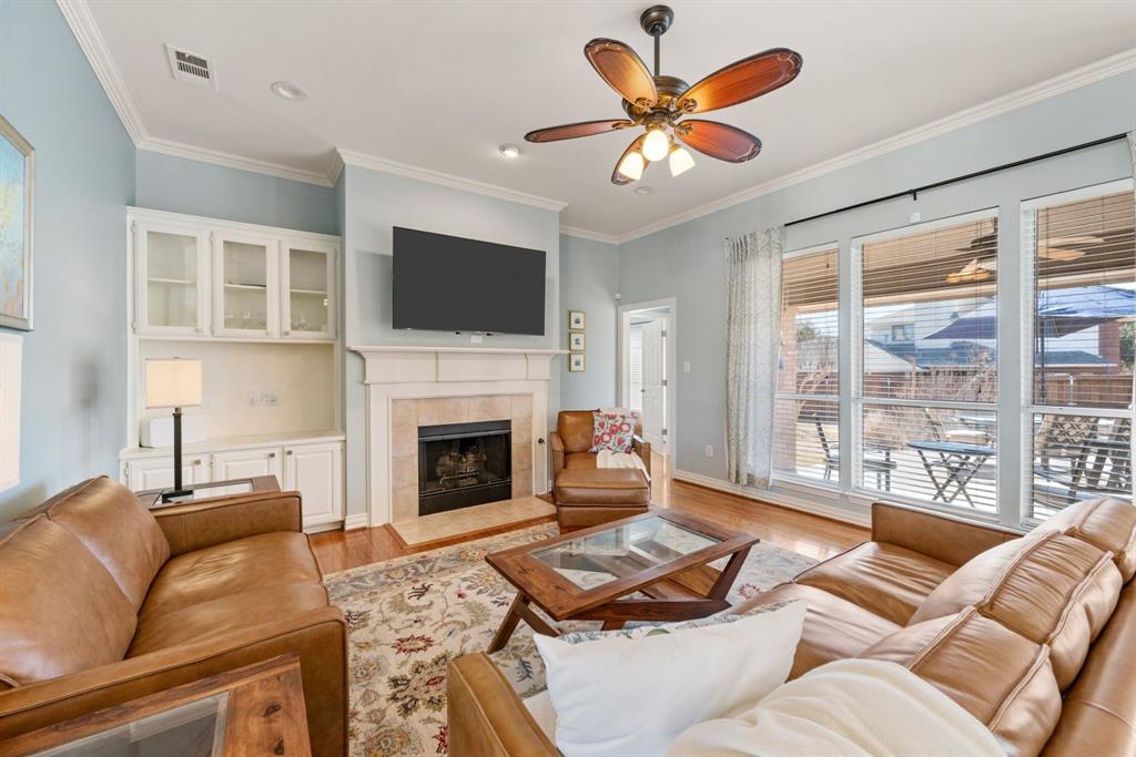 Country Hill Estates Add - Residential