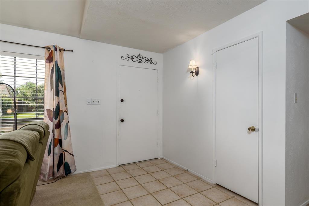 941 Cherokee Trail