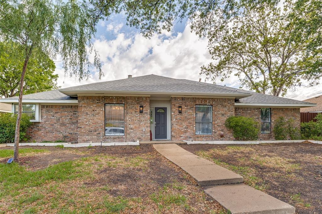 2221 Cliffside Drive